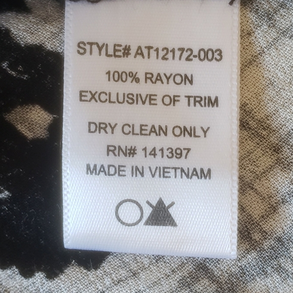 ASTR The Label Tie Front Bell Sleeve Peplum Top - Picture 14 of 14